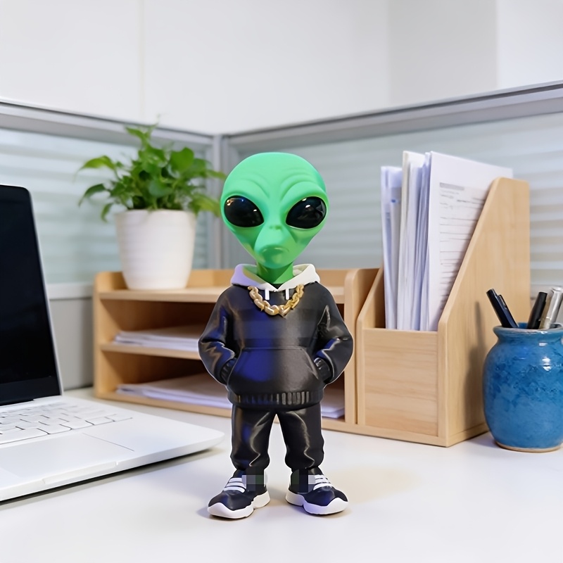 Desk Setup Home Office - 1 stuk groene alienfiguur met zakontwerp,