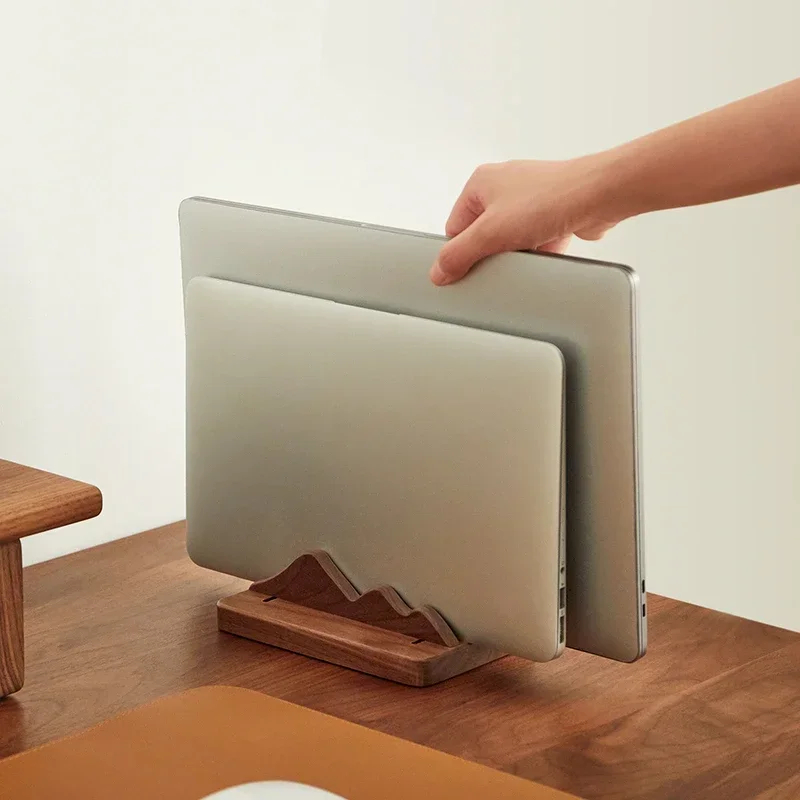 Houten laptopstandaard op maat - Vertical Laptop Stand recensie en prijs